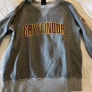 Universal Studios Harry Potter Gryffindor Crew Neck M